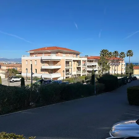 Appartement New With Balcony And Parking *