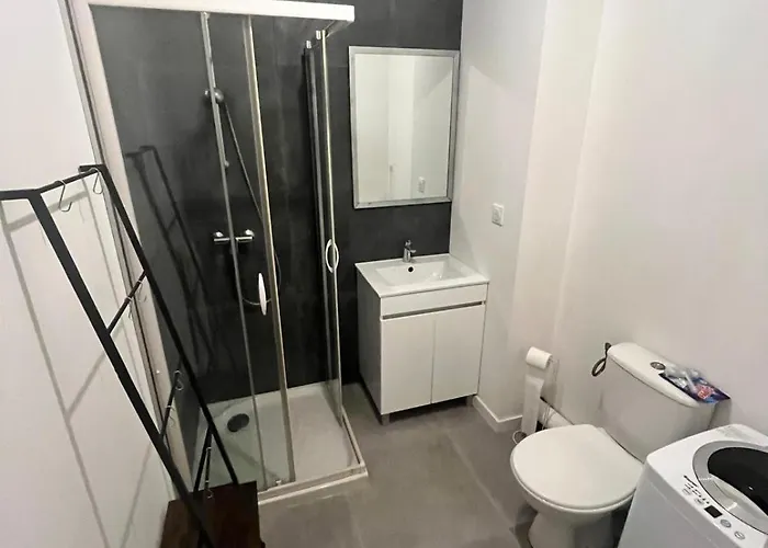 New With Balcony And Parking Appartement Antibes